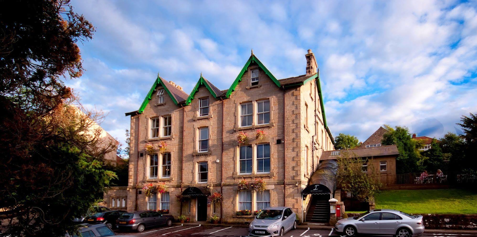 โรงแรมโคเควทเวลล์ Rothbury ภายนอก รูปภาพ